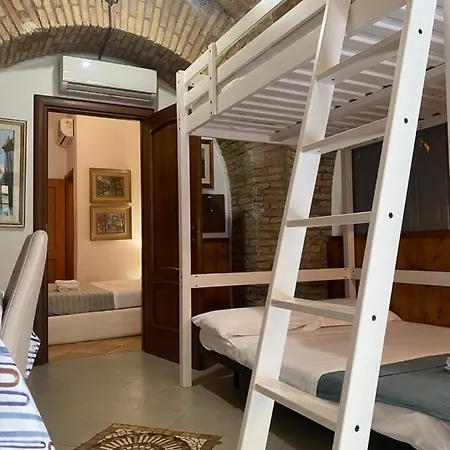 Mini דירה רומא